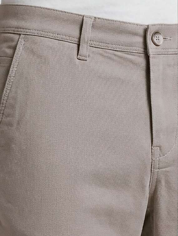 men solid mid rise chinos casual trouser - 22184502 -  Standard Image - 1