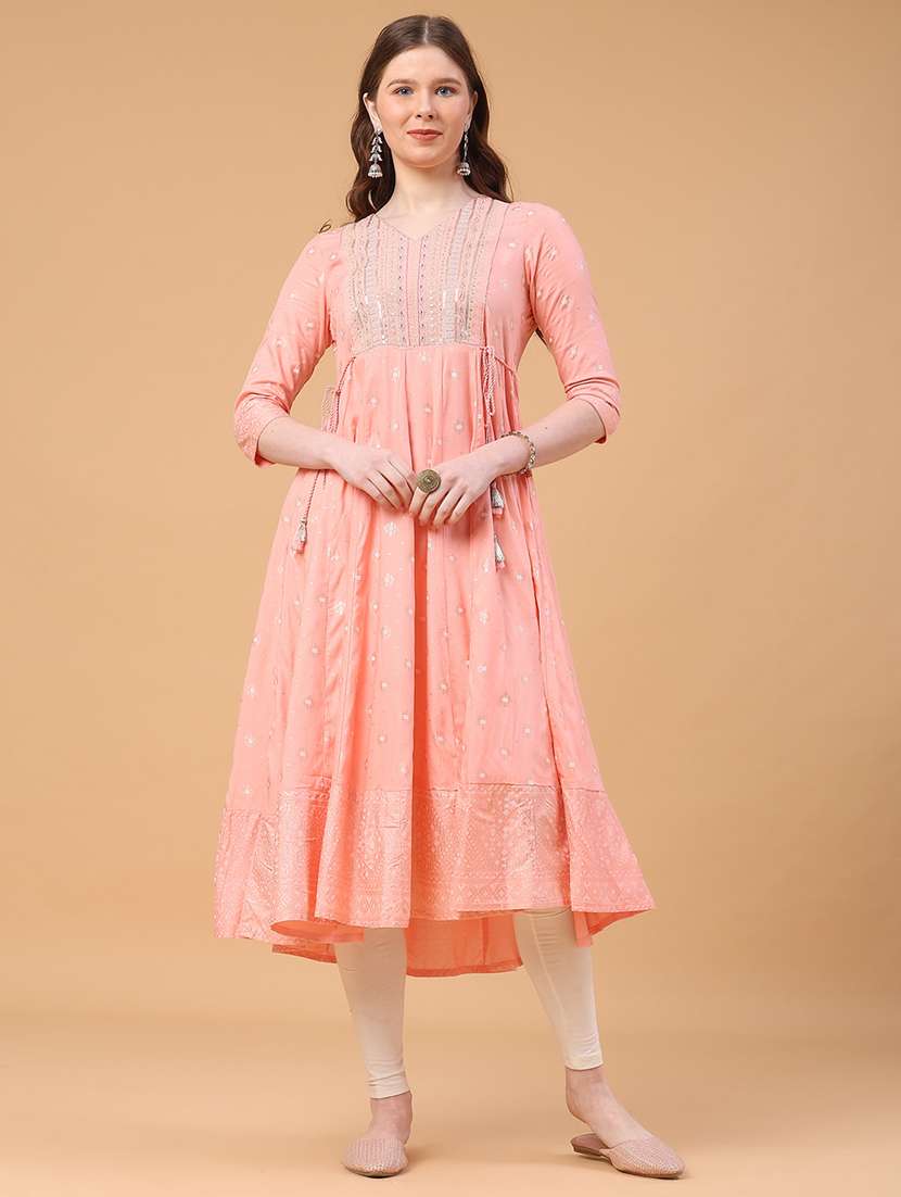 women printed three quarter sleeve flared kurta 