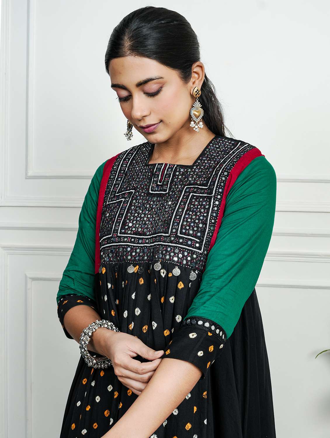 women printed three quarter sleeve ethnic dress - 22185073 -  Standard Image - 4