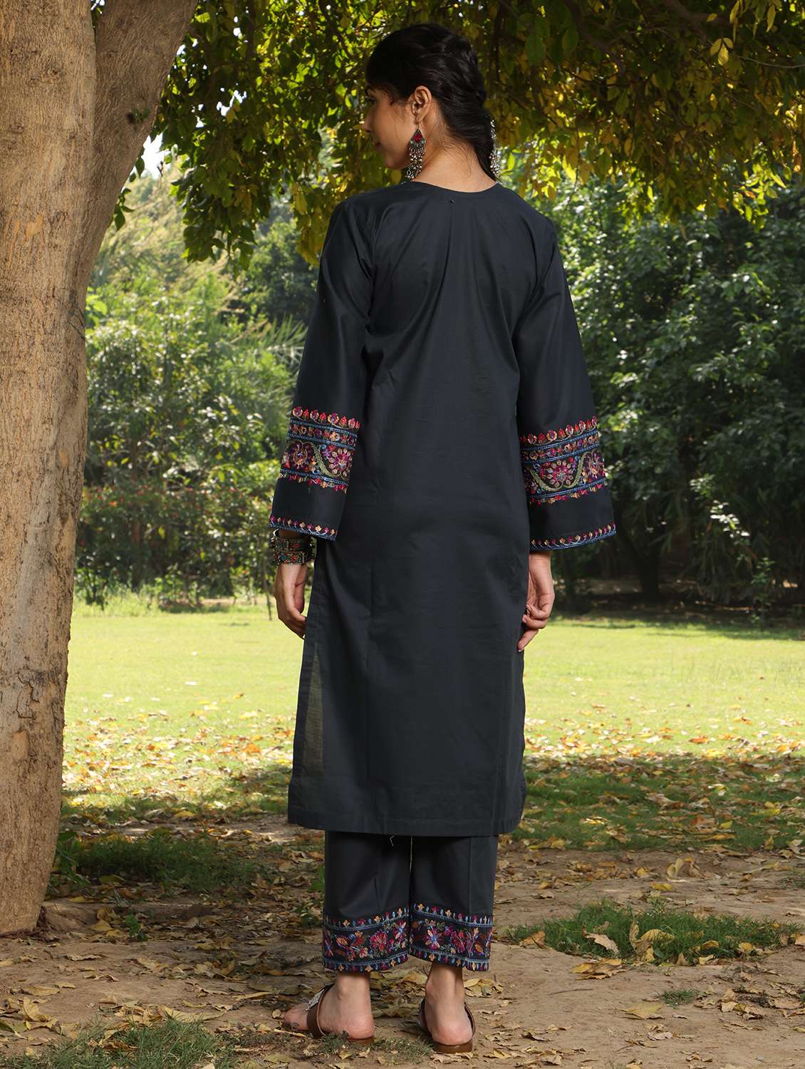 women solid with work long sleeve kurta pant set - 22185100 -  Standard Image - 1