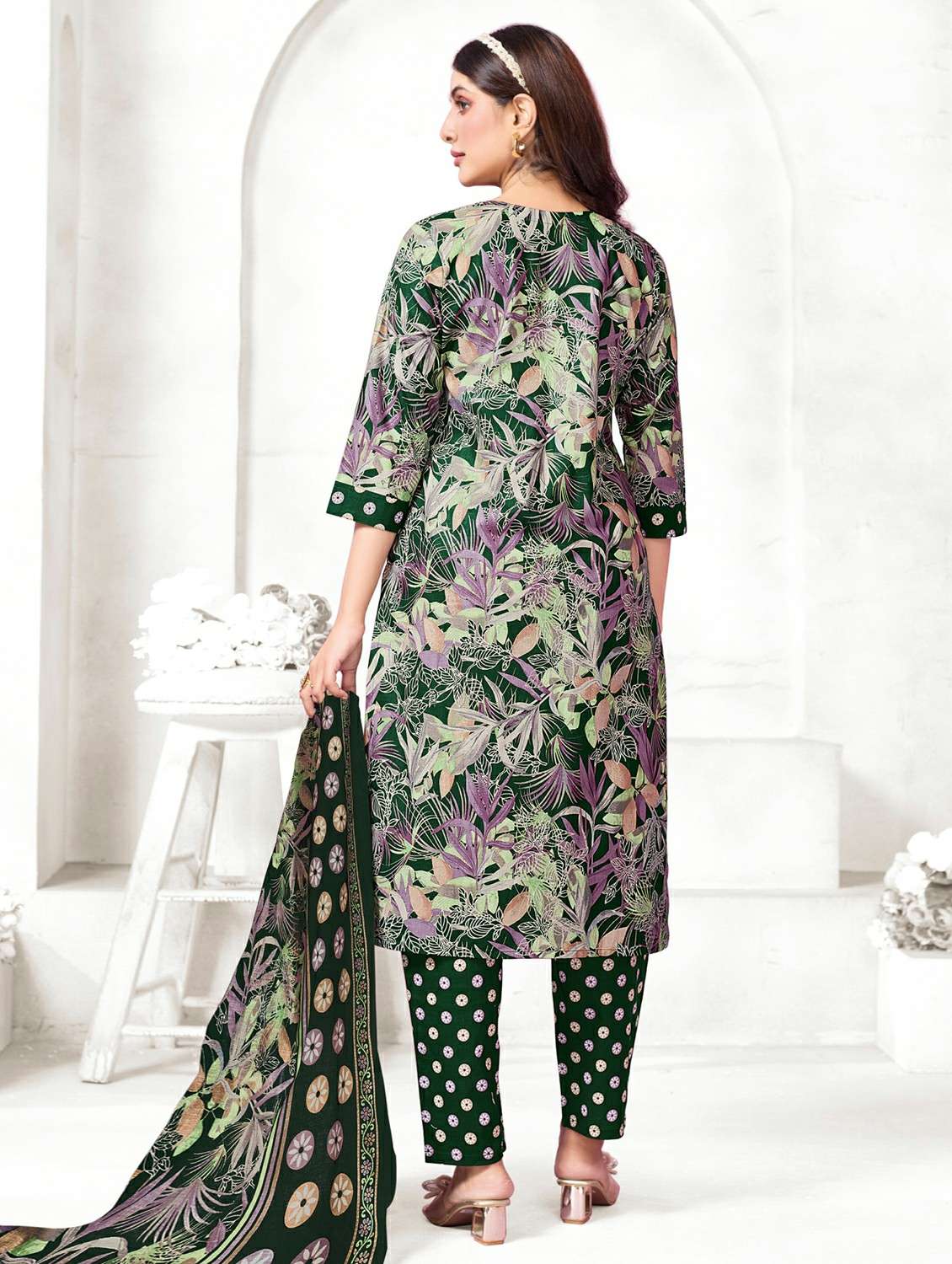 women printed three quarter sleeve kurta pant with dupatta set - 22185116 -  Standard Image - 1