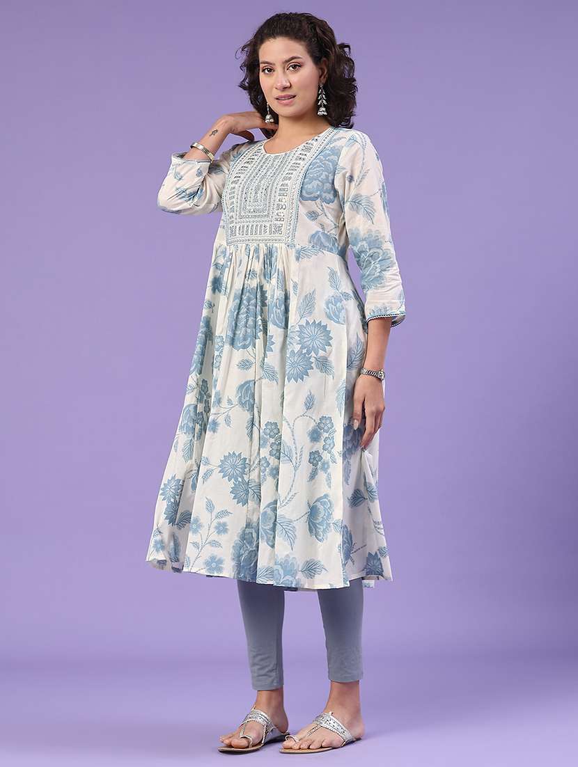 women off white cotton a-line kurta - 22185489 -  Standard Image - 4