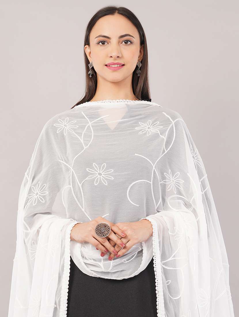 women solid with work embroidered dupatta  - 22186213 -  Standard Image - 4