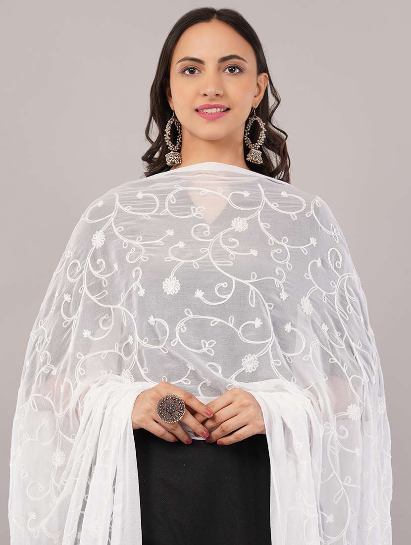 women solid with work embroidered dupatta  - 22186218 -  Standard Image - 4