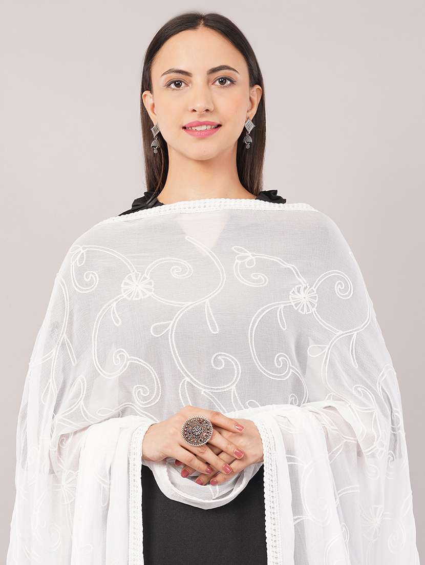 women solid with work embroidered dupatta  - 22186219 -  Standard Image - 4