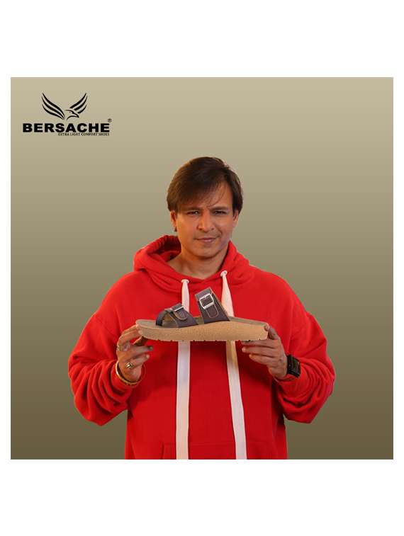 men solid toe seperator sandal - 22186254 -  Standard Image - 1