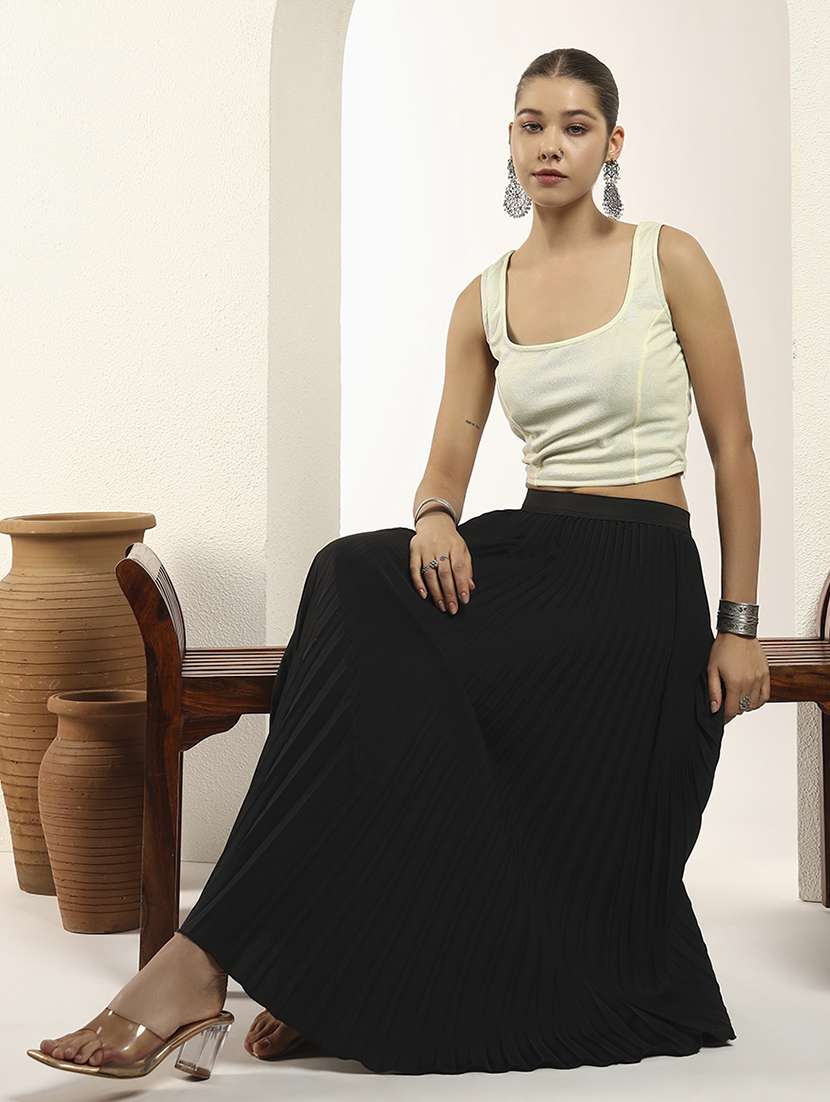 women solid sleeveless stitched blouse - 22186983 -  Standard Image - 4