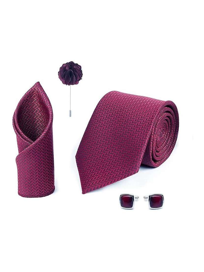 men textured tie cufflinks and pocket square - 22186985 -  Standard Image - 1