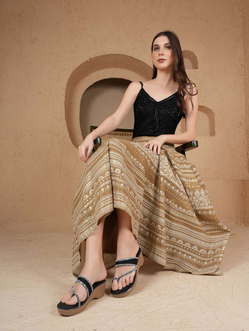 women slip on wedge - 22187002 -  Standard Image - 4