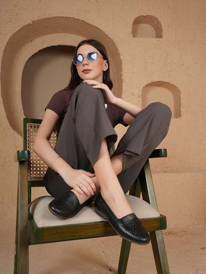 women slip on ballerina - 22187049 -  Standard Image - 4