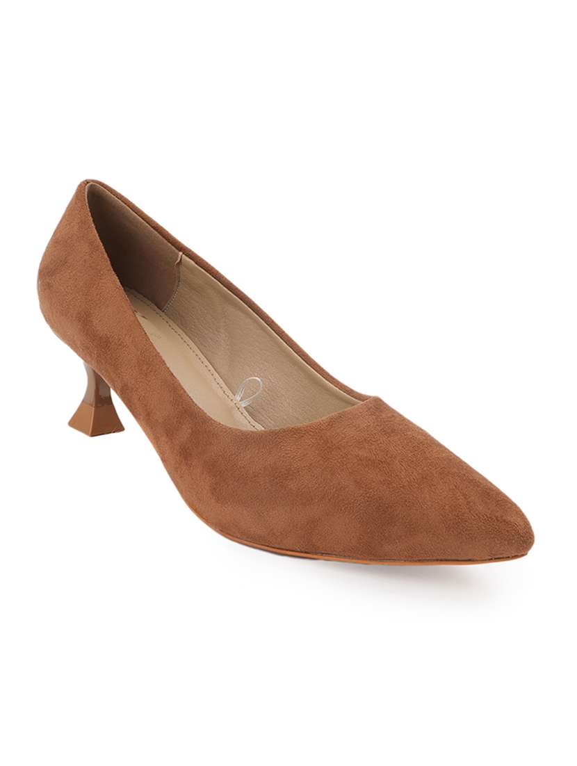 women slip on pump - 22187114 -  Standard Image - 1