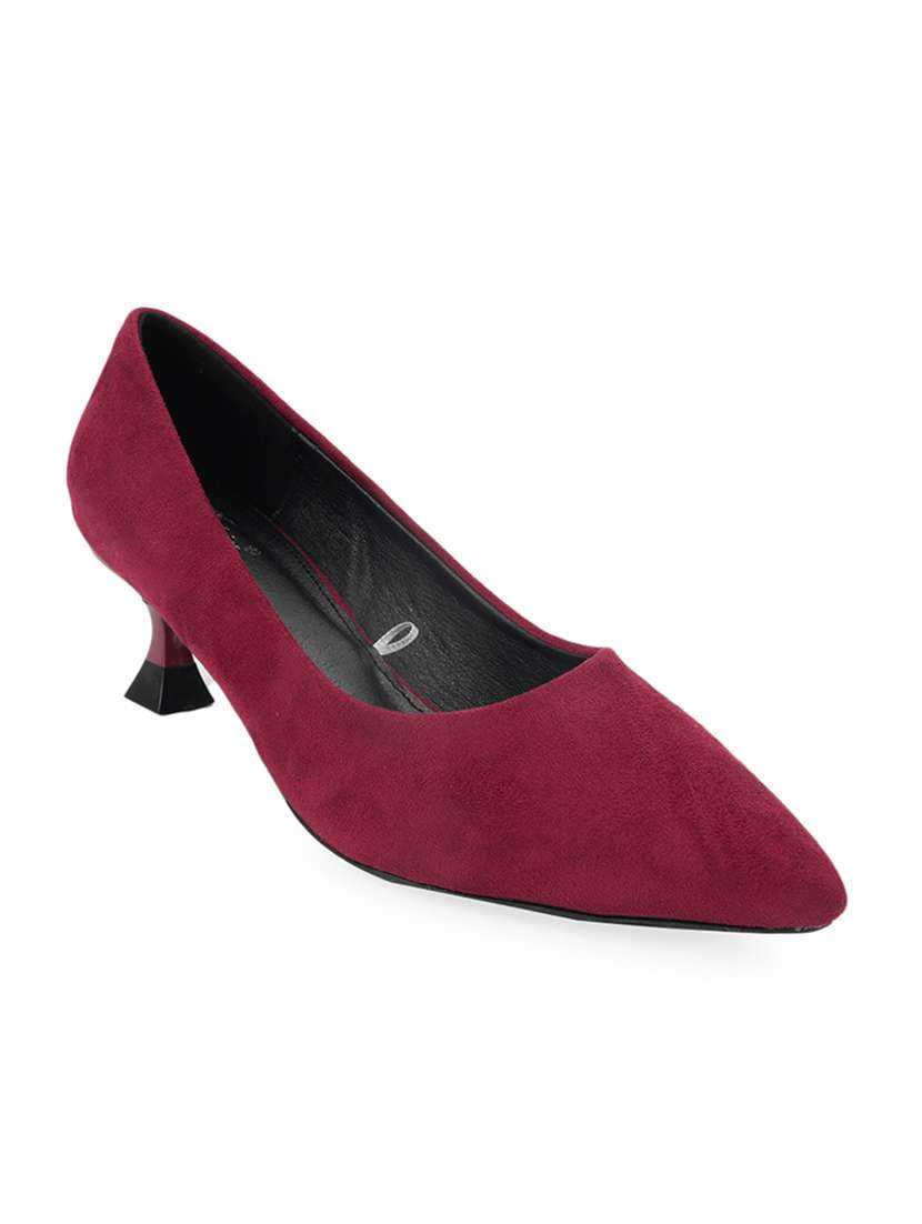 women slip on pump - 22187115 -  Standard Image - 1