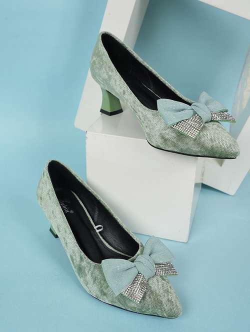 women slip on pump - 22187119 -  Standard Image - 0