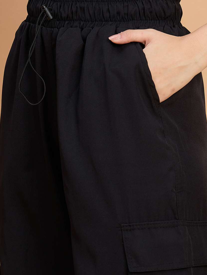 women pack of 2 solid mid rise cargo - 22187126 -  Standard Image - 6