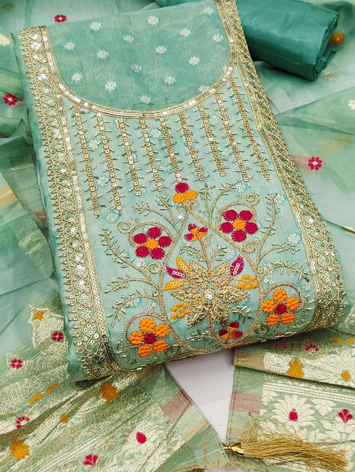 women self design embroidered unstitched suit set - 22187243 -  Standard Image - 4