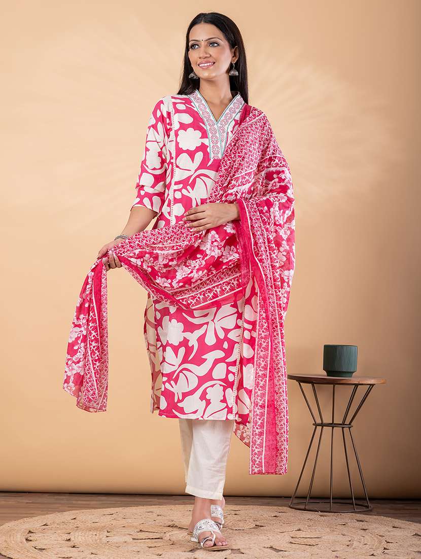 women floral printed three quarter sleeve kurta pant with dupatta set - 22187417 -  Standard Image - 1