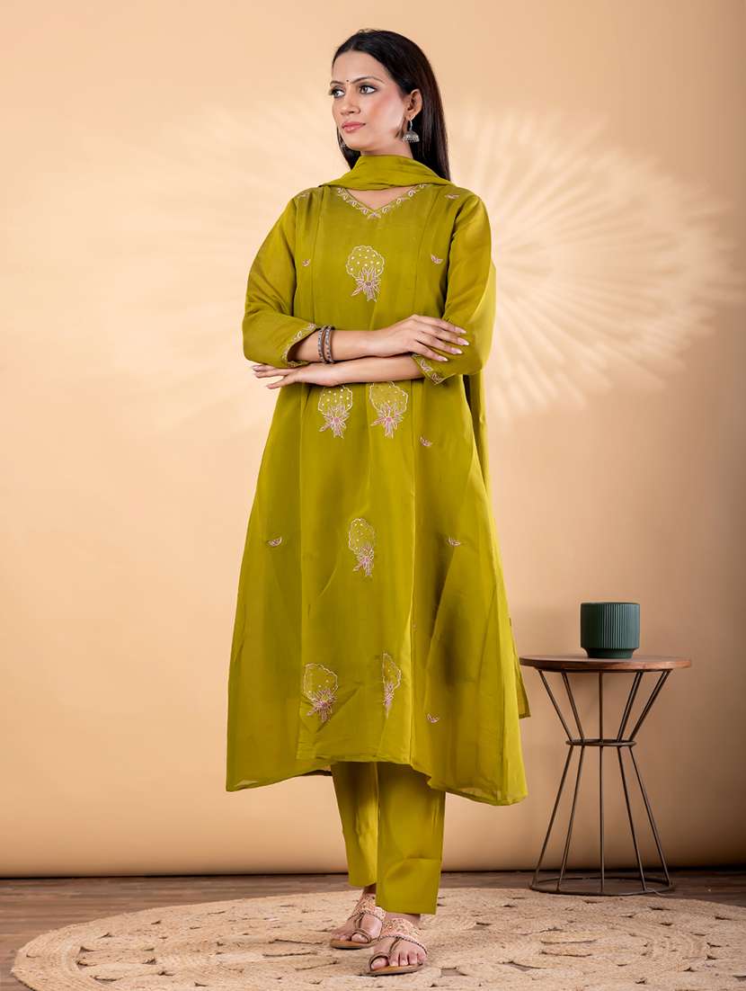 women solid with work three quarter sleeve kurta pant with dupatta set - 22187421 -  Standard Image - 1