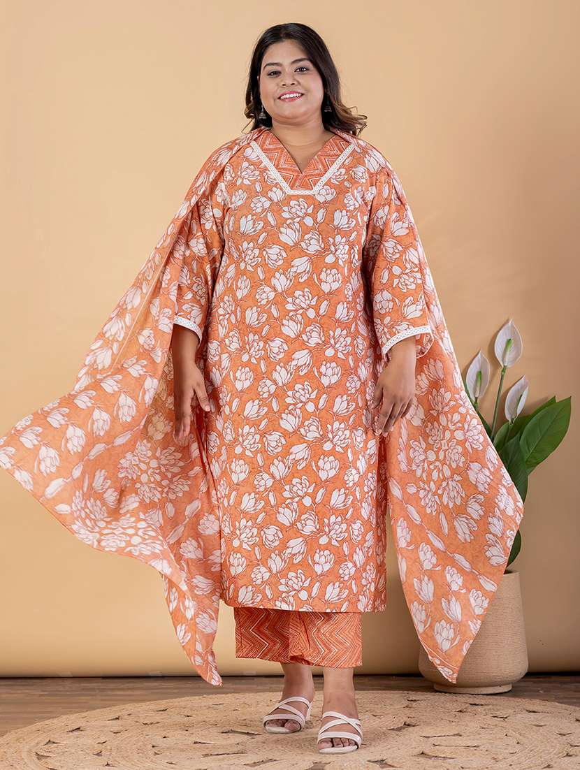 women plus size three quarter sleeve kurta pant with dupatta set - 22187432 -  Standard Image - 1
