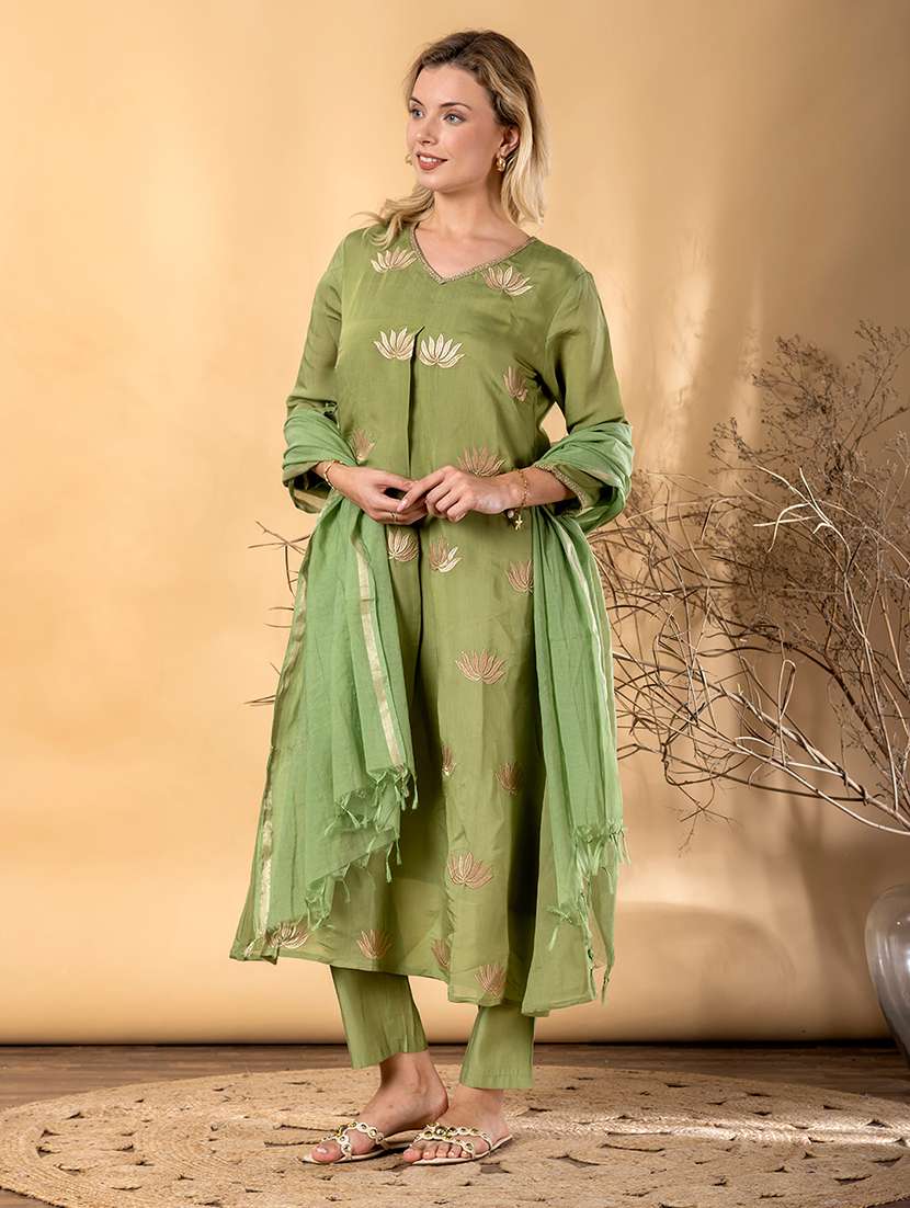 women solid with work three quarter sleeve kurta pant with dupatta set - 22187443 -  Standard Image - 1