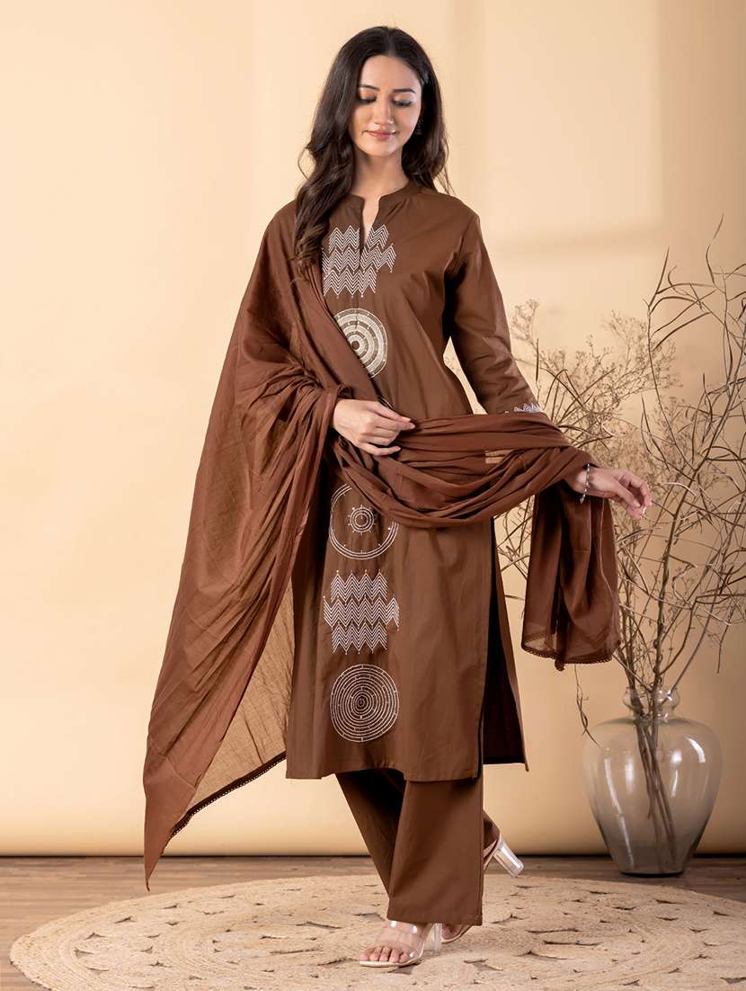 women solid with work three quarter sleeve kurta palazzo with dupatta set - 22187451 -  Standard Image - 1