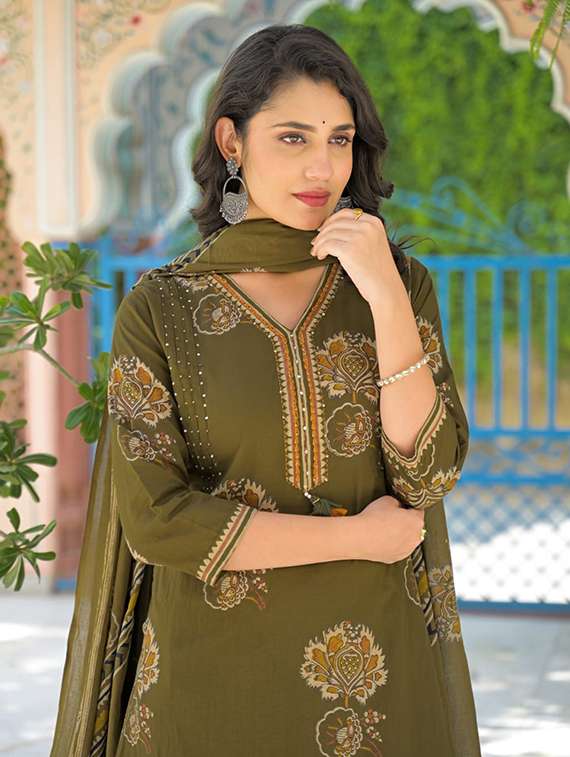 women floral three quarter sleeve kurta palazzo with dupatta set - 22187455 -  Standard Image - 6