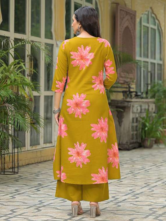 women floral three quarter sleeve kurta palazzo with dupatta set - 22187456 -  Standard Image - 4