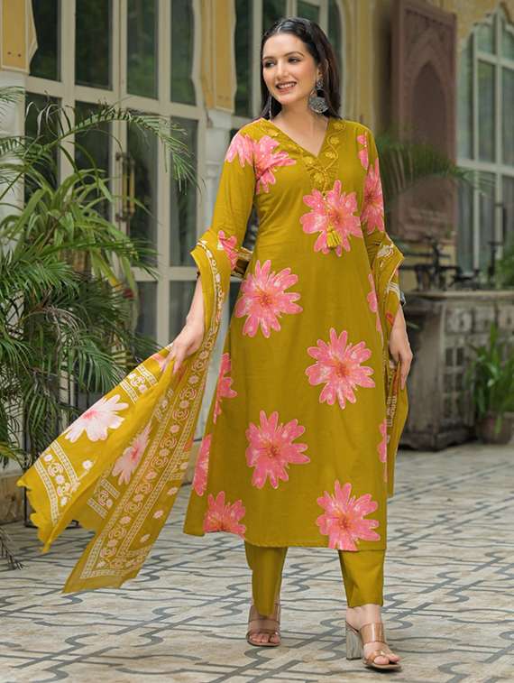 women floral three quarter sleeve kurta palazzo with dupatta set - 22187456 -  Standard Image - 6