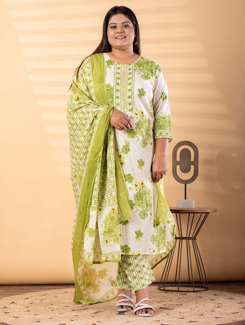 women plus size three quarter sleeve kurta pant with dupatta set - 22187482 -  Standard Image - 1