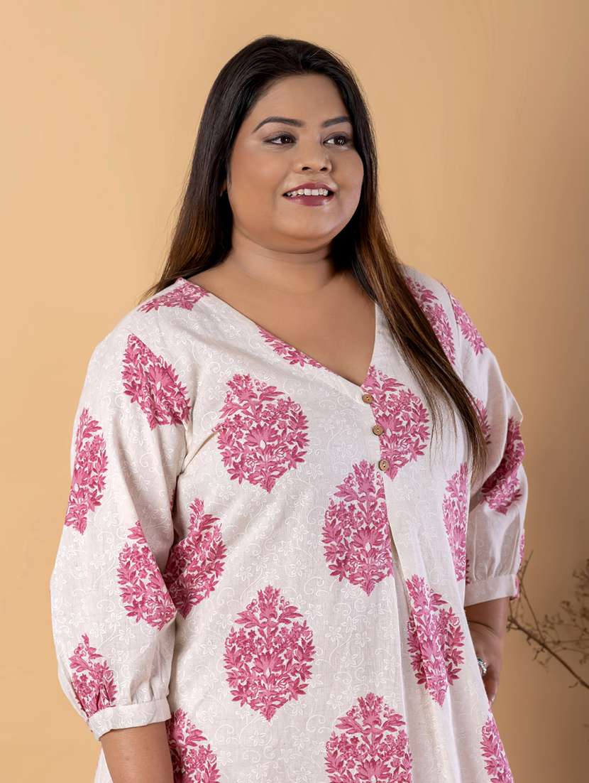 women plus size three quarter sleeve kurta pant set - 22187541 -  Standard Image - 4