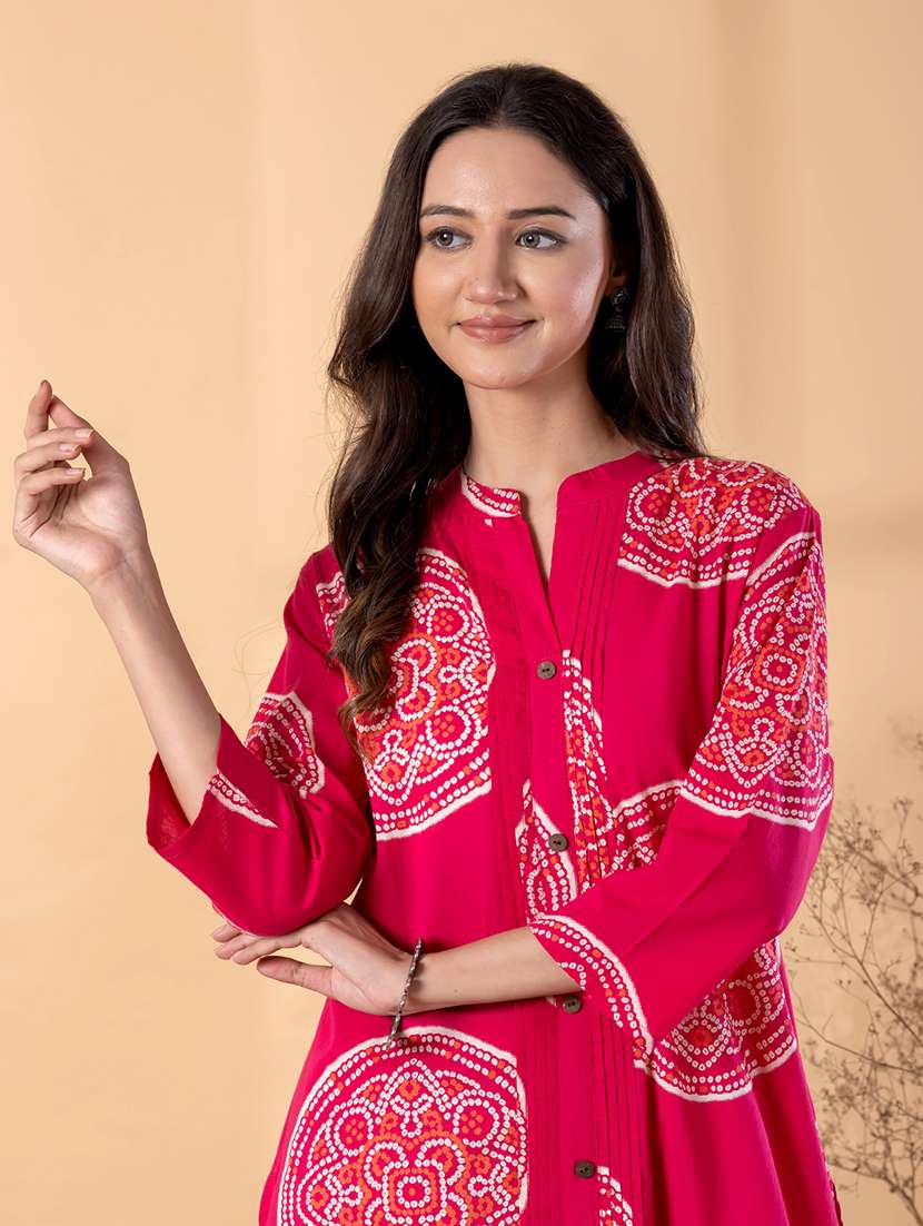 women bandhani printed three quarter sleeve kurta palazzo set - 22187543 -  Standard Image - 4