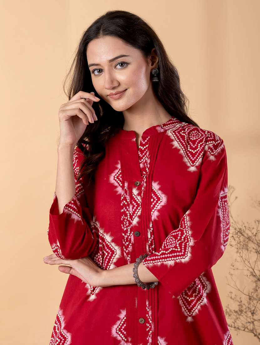 women bandhani printed three quarter sleeve kurta palazzo set - 22187546 -  Standard Image - 4