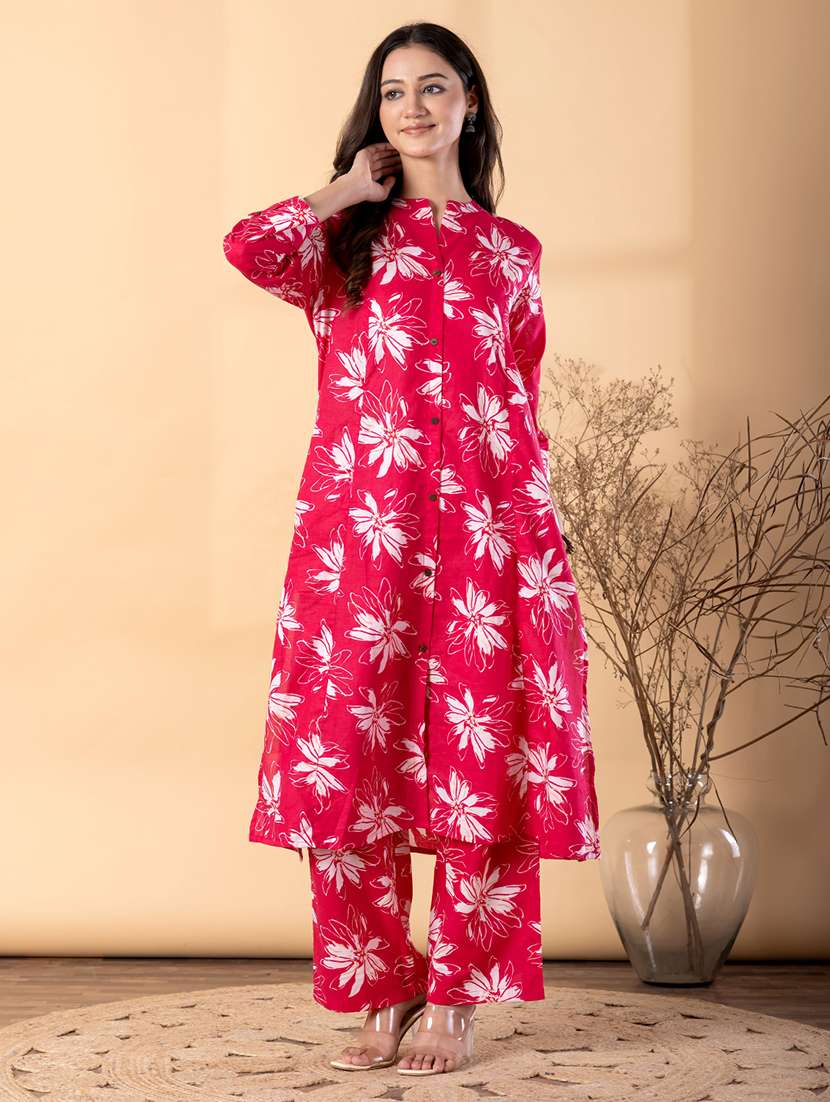 women floral three quarter sleeve kurta palazzo set - 22187565 -  Standard Image - 1