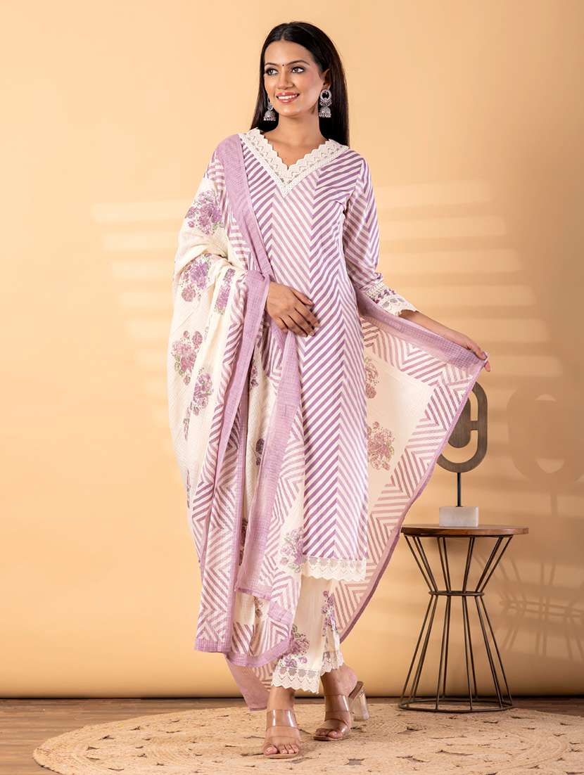 women chevron three quarter sleeve kurta pant with dupatta set