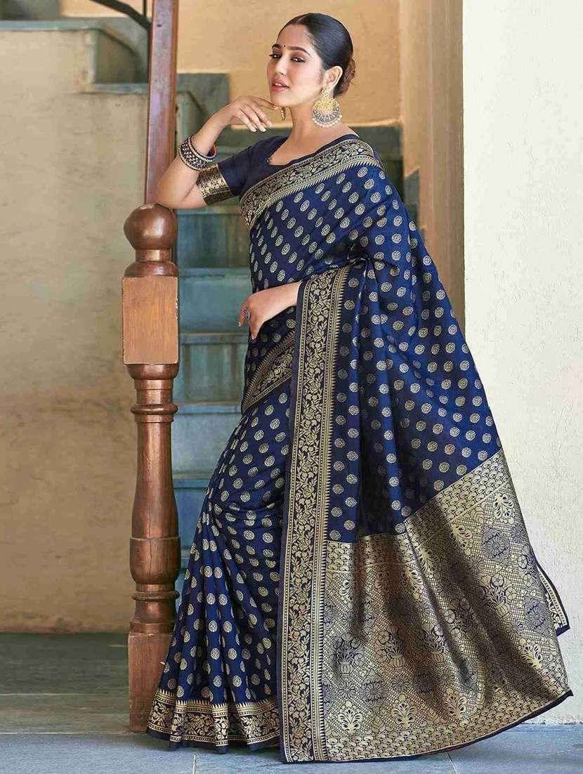 women self design kanjivaram saree with blouse - 22187587 -  Standard Image - 1