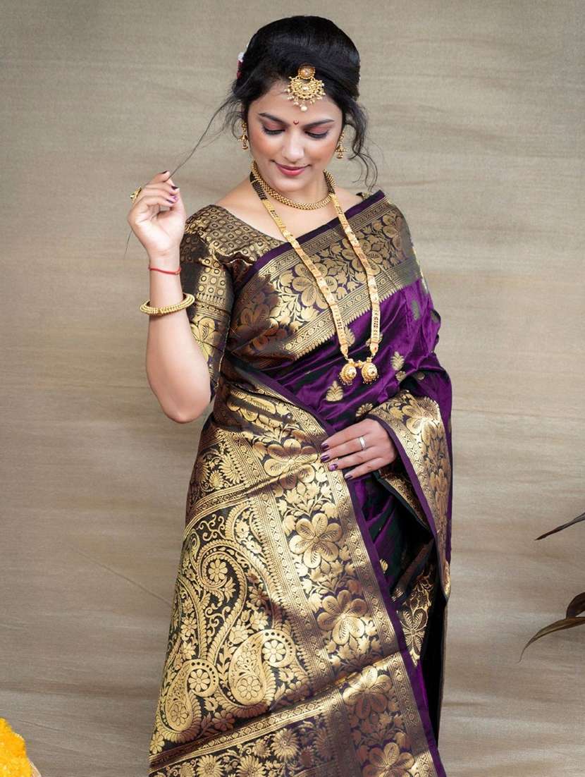 women self design kanjivaram saree with blouse - 22187600 -  Standard Image - 1