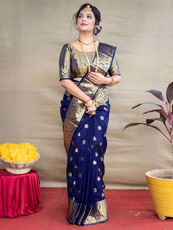 women self design kanjivaram saree with blouse - 22187616 -  Standard Image - 1
