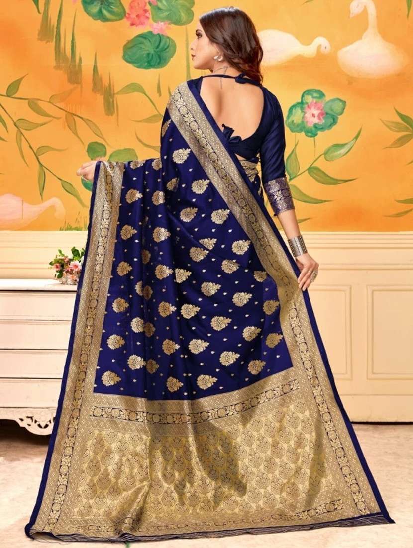 women self design kanjivaram saree with blouse - 22187620 -  Standard Image - 4