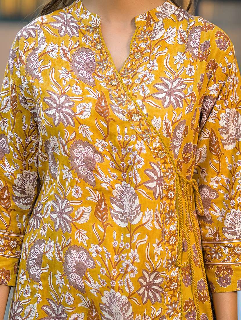 women floral three quarter sleeve kurta pant with dupatta set - 22187657 -  Standard Image - 6