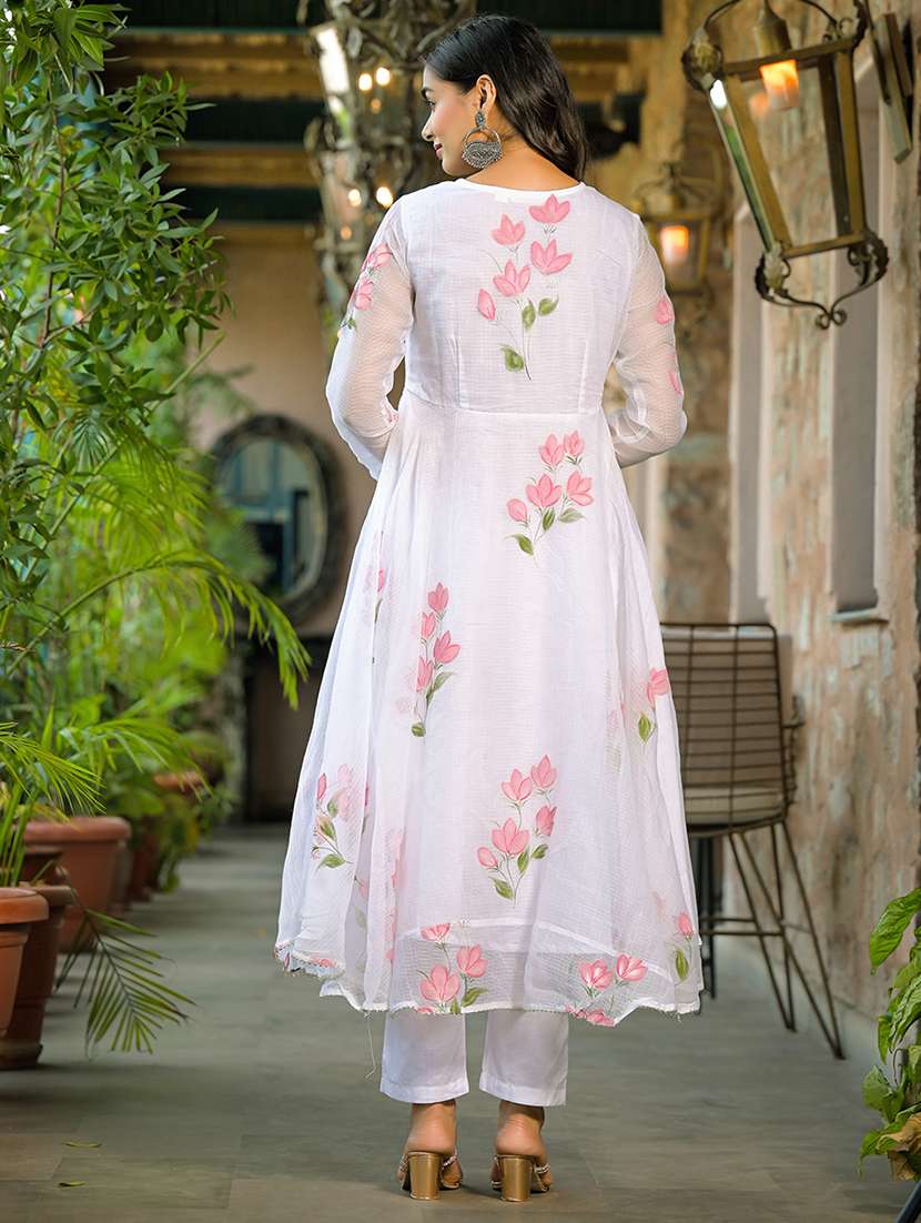 women floral long sleeve kurta pant with dupatta set - 22187661 -  Standard Image - 4