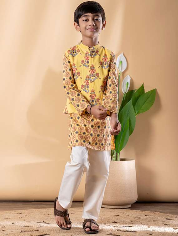 boys printed long sleeve kurta & pyjama set with jacket - 22187717 -  Standard Image - 1