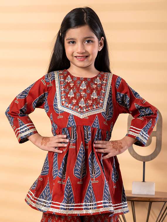 girls printed long sleeve kurta and sharara set - 22187761 -  Standard Image - 4