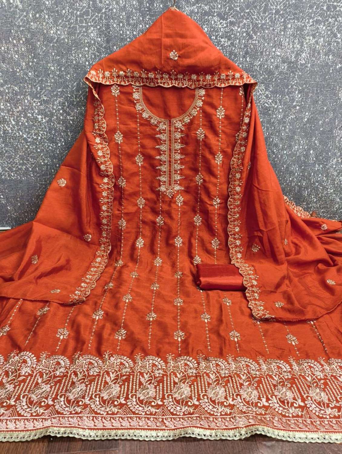 women solid with work embroidered unstitched suit set - 22187764 -  Standard Image - 1