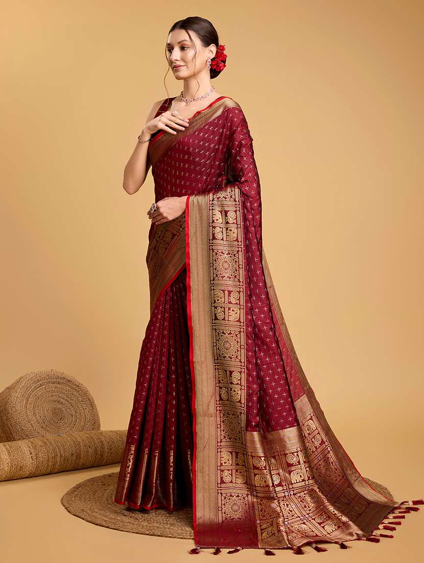 women self design bordered saree with blouse - 22187778 -  Standard Image - 1