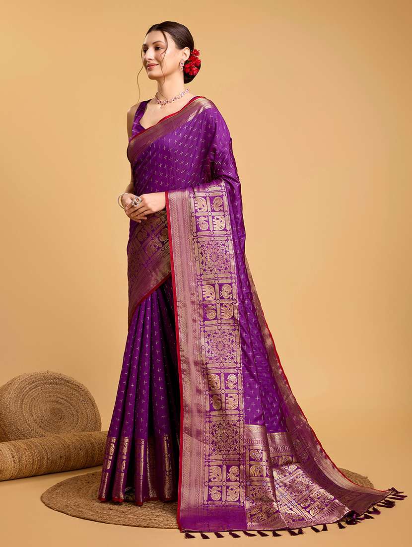 women self design bordered saree with blouse - 22187780 -  Standard Image - 1