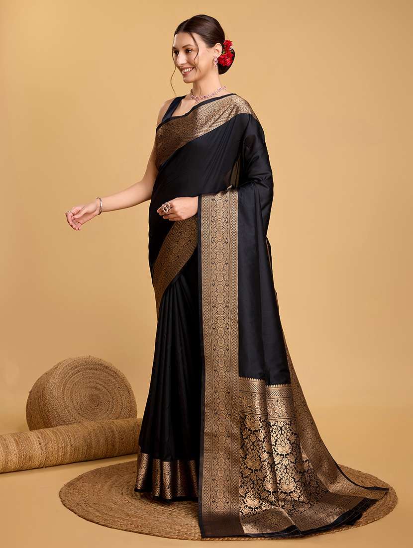 women solid with bordered saree with blouse - 22187783 -  Standard Image - 1