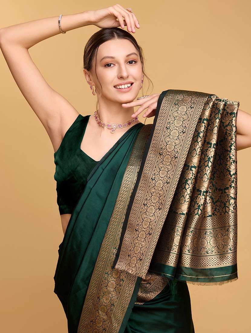 women solid with bordered saree with blouse - 22187784 -  Standard Image - 4