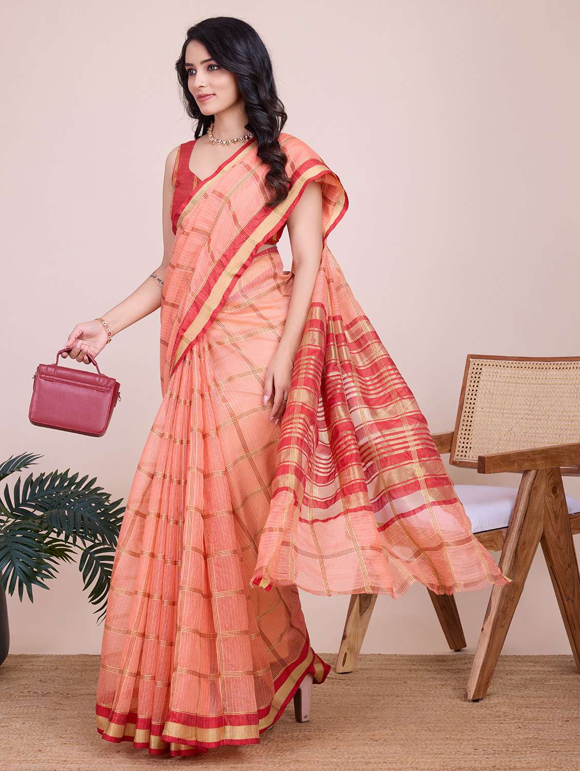 women checkered bordered saree with blouse - 22187802 -  Standard Image - 1