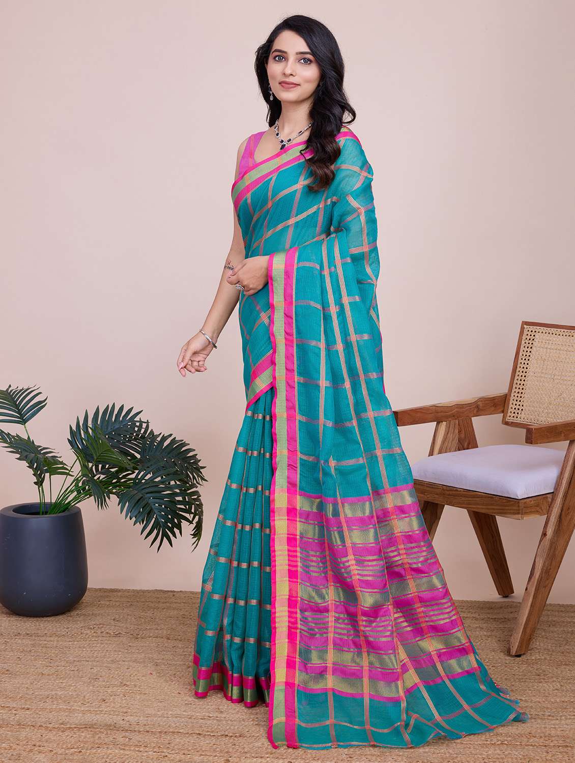 women checkered bordered saree with blouse - 22187803 -  Standard Image - 1