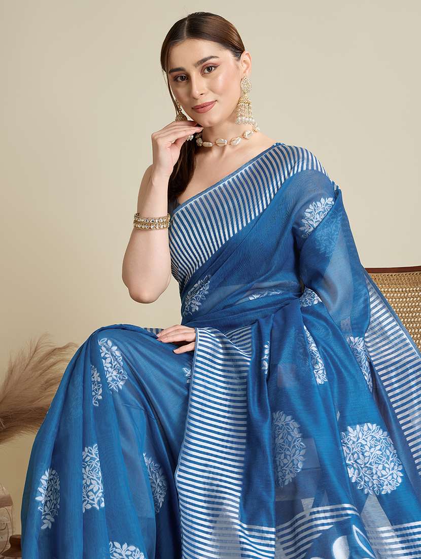 women self design bordered saree with blouse - 22187807 -  Standard Image - 4