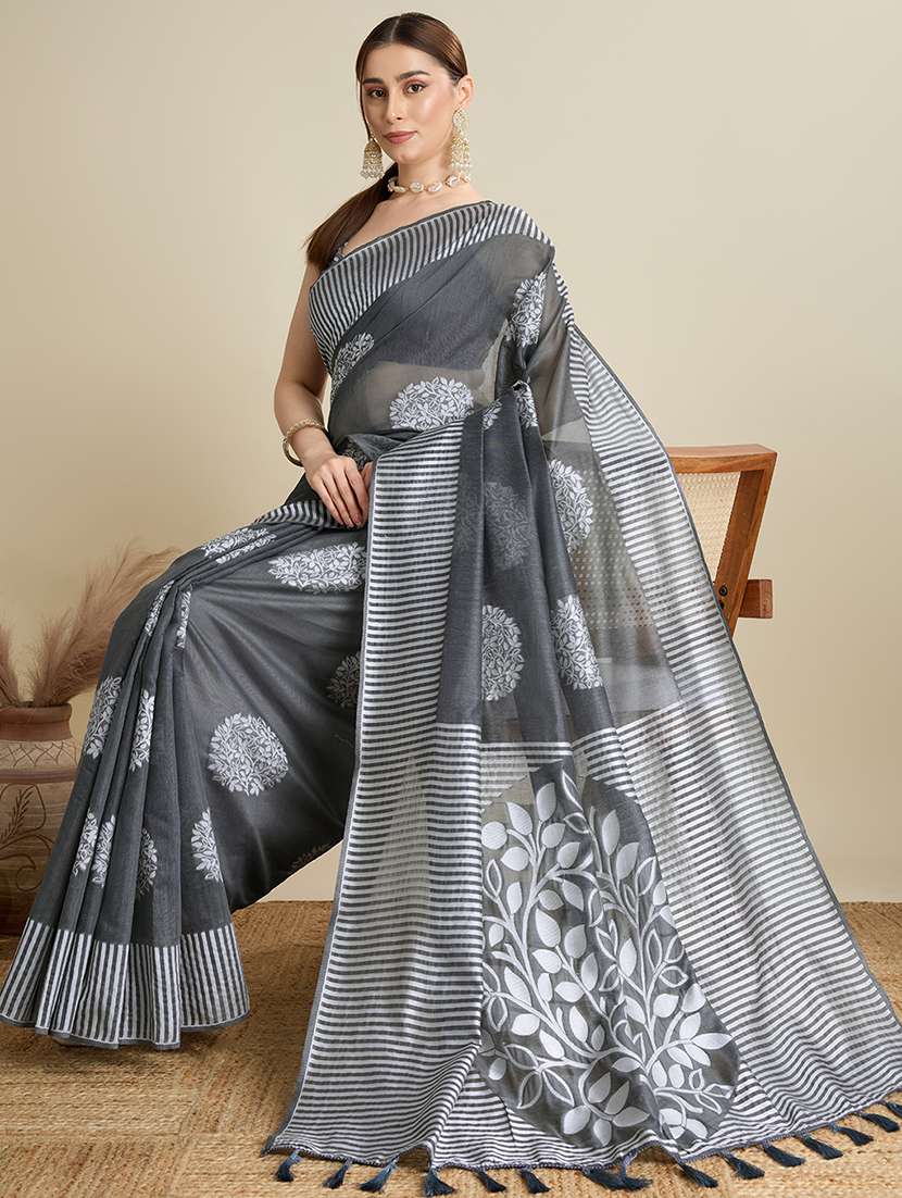 women self design bordered saree with blouse - 22187809 -  Standard Image - 1
